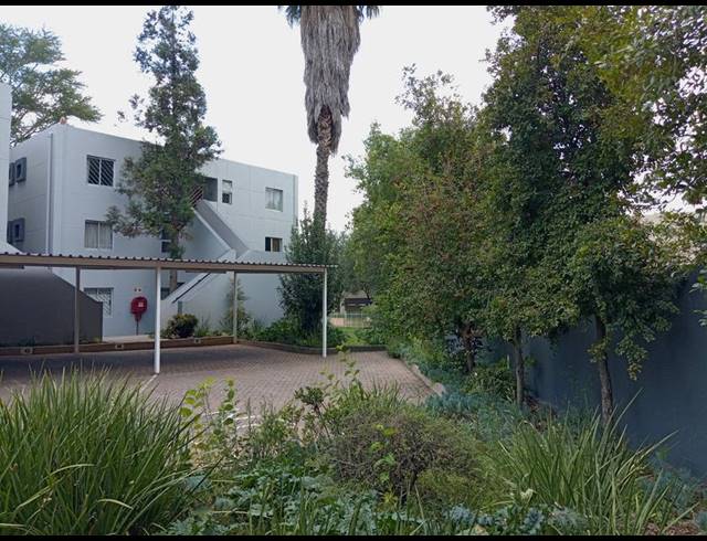 1 BEDROOM APARTMENT FOR SALE IN SANDOWN